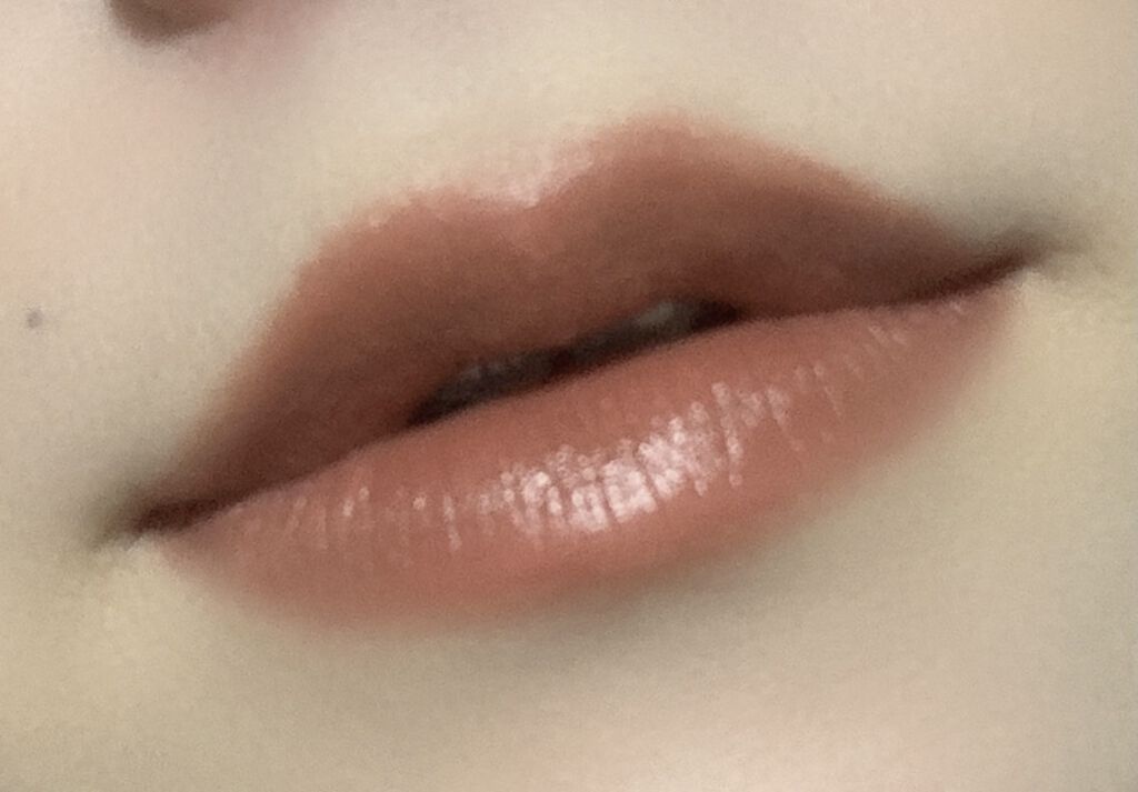 Love Bear リップスティック ツヤタイプ コーヒーベア/FlowerKnows/口紅を使ったクチコミ（3枚目）