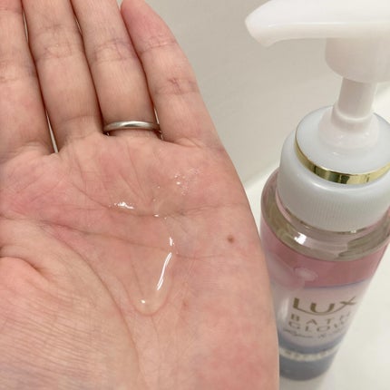ラックス バスグロウ リペア&シャイン ヘアブースター/LUX/洗い流すヘアトリートメントを使ったクチコミ(3枚目)
