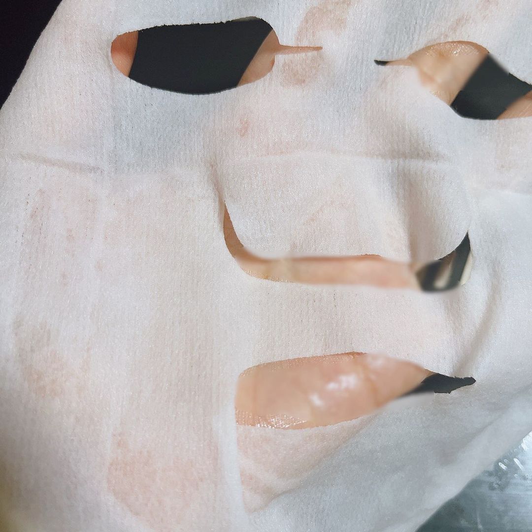 サボリーノ 薬用 ひたっとマスク WR のクチコミ「🟣サボリーノ　薬用ひたっとマスク WR（医薬部外品）
¥770
を　@bcl_company_.....」（3枚目）