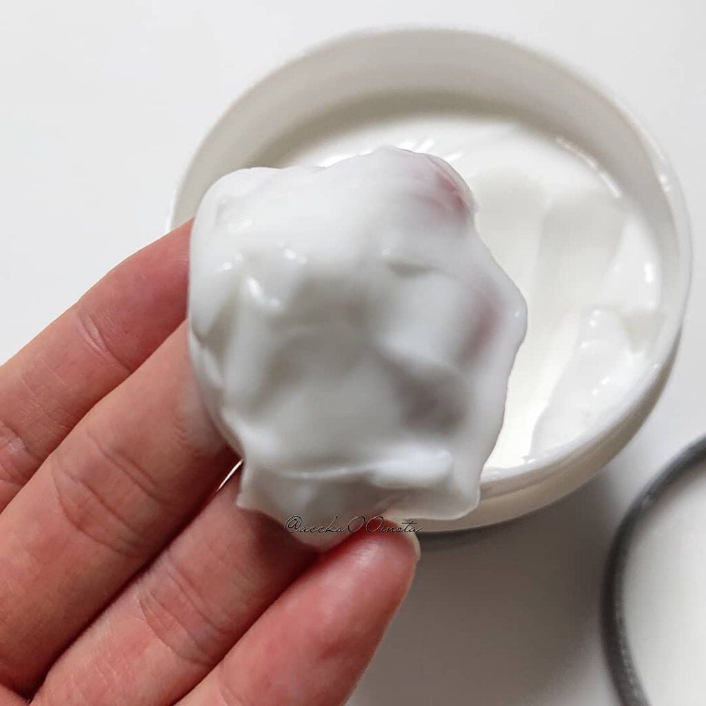 ディファイニング バーム/スティーブンノル ニューヨーク/ヘアバームを使ったクチコミ(3枚目)