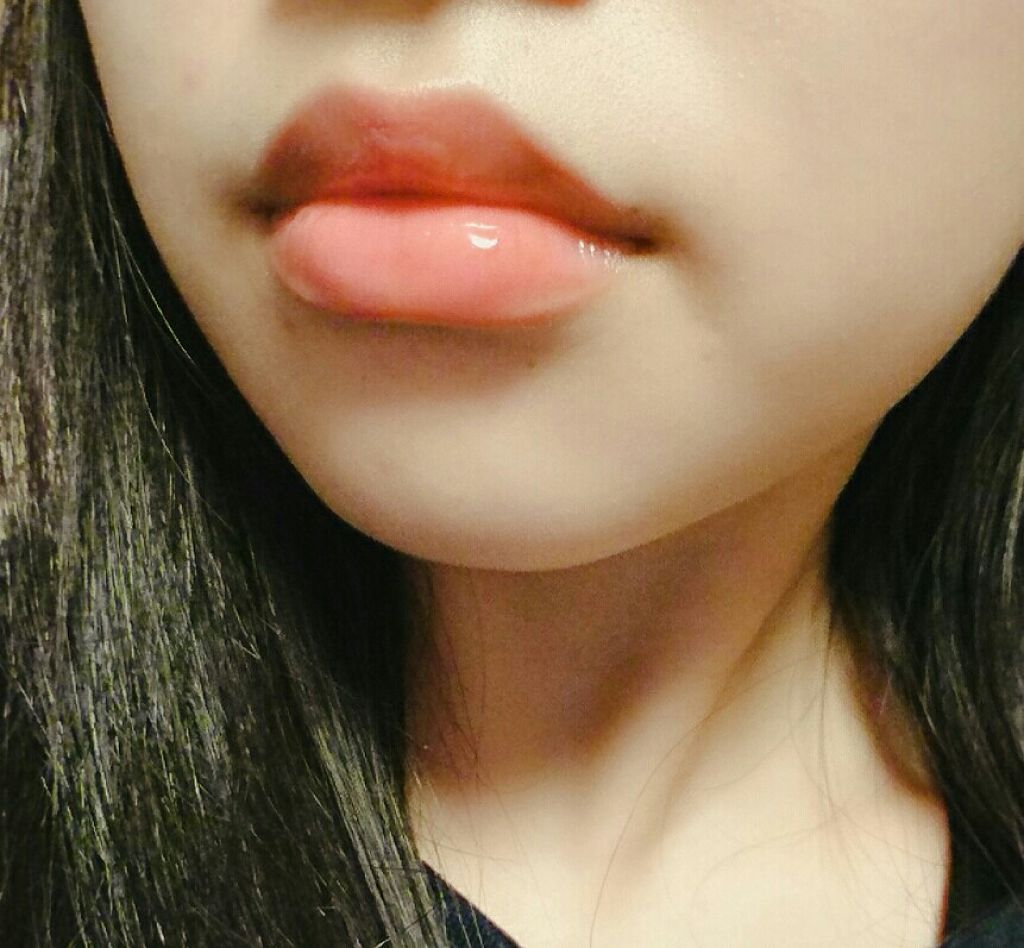 コンフォート リップオイル /CLARINS/リップグロスを使ったクチコミ（3枚目）