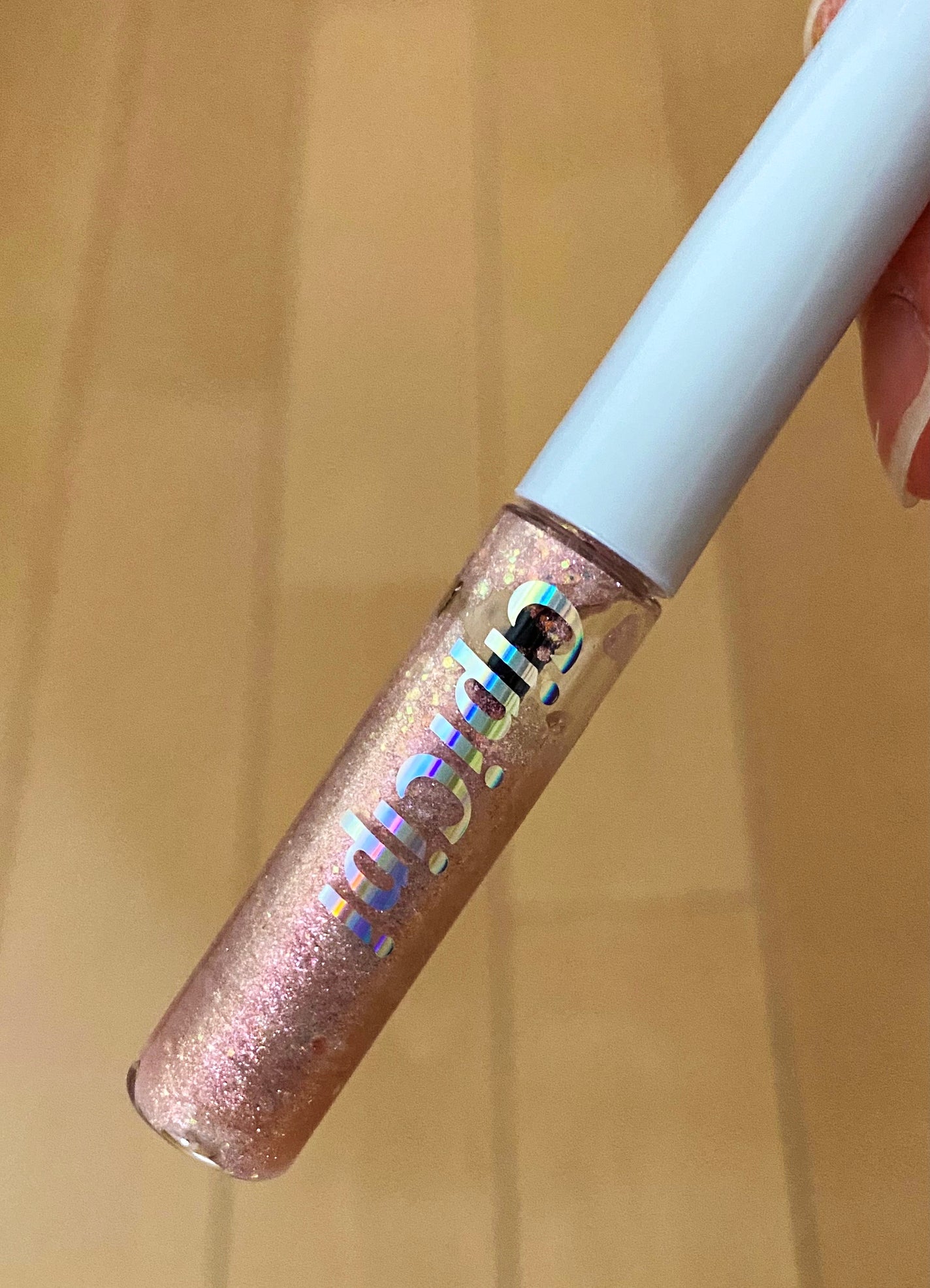 グリッター イルミネーションライナー R/CipiCipi/リキッドアイライナーを使ったクチコミ(1枚目)