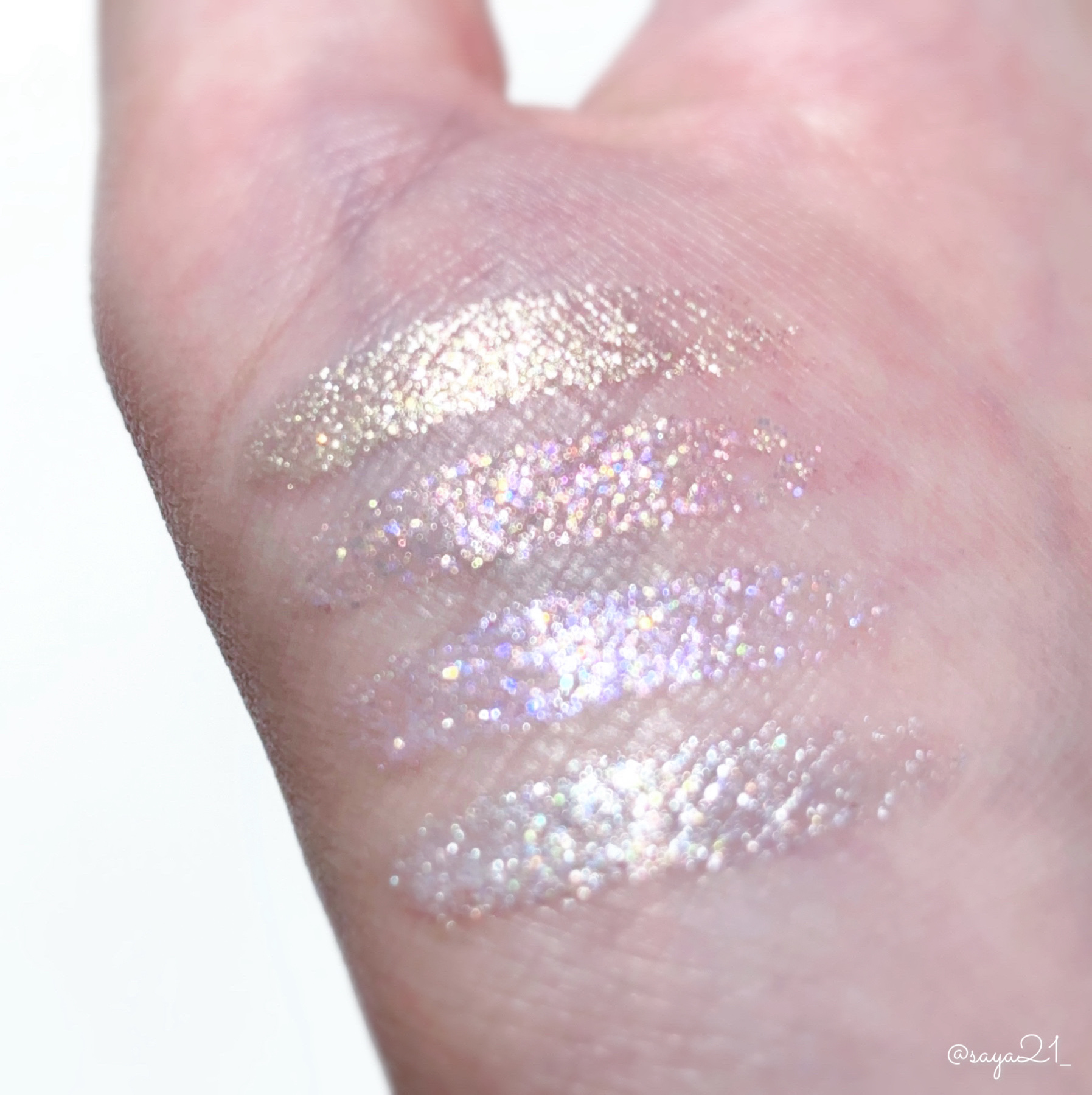 美容液ラメライナー/Borica/リキッドアイライナーを使ったクチコミ（3枚目）