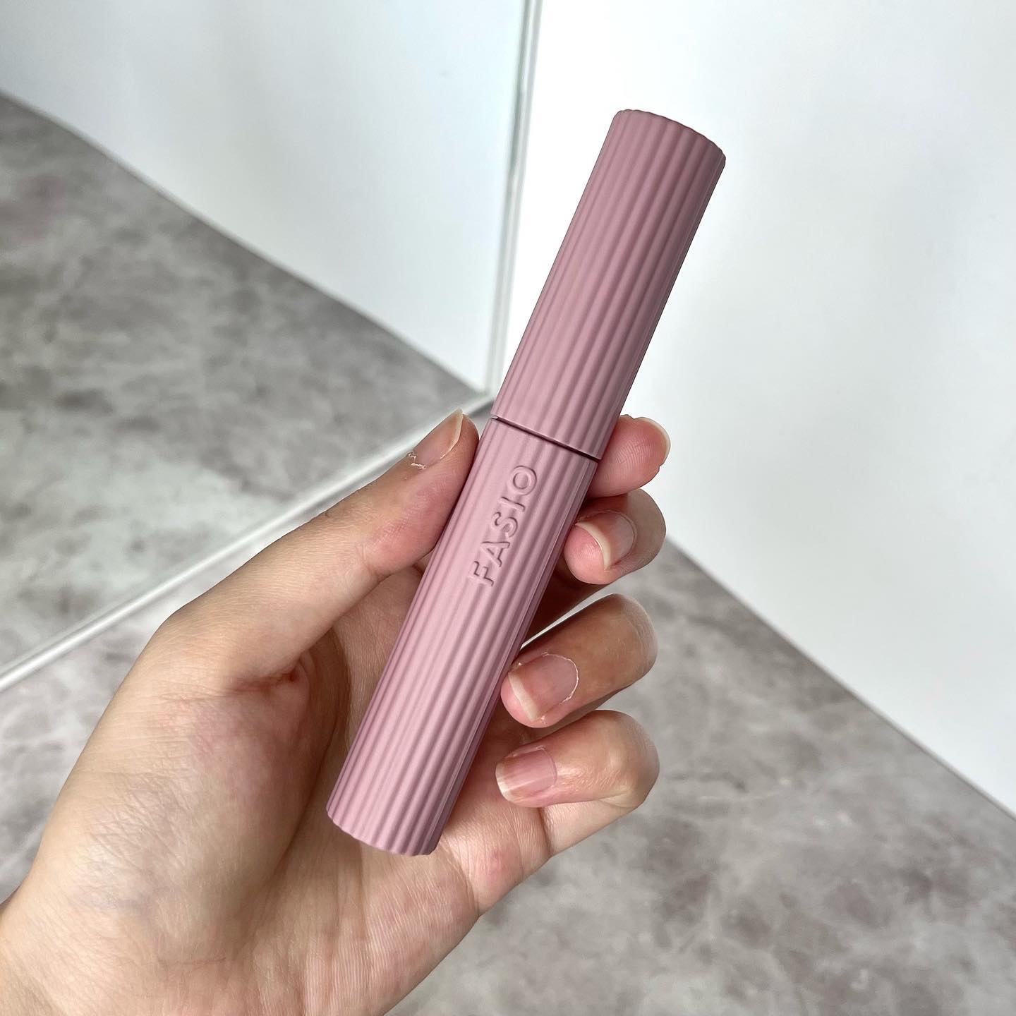 まつパ級 フィルム マスカラ (ロング&ボリューム) 01 ブラック/FASIO/マスカラを使ったクチコミ（3枚目）