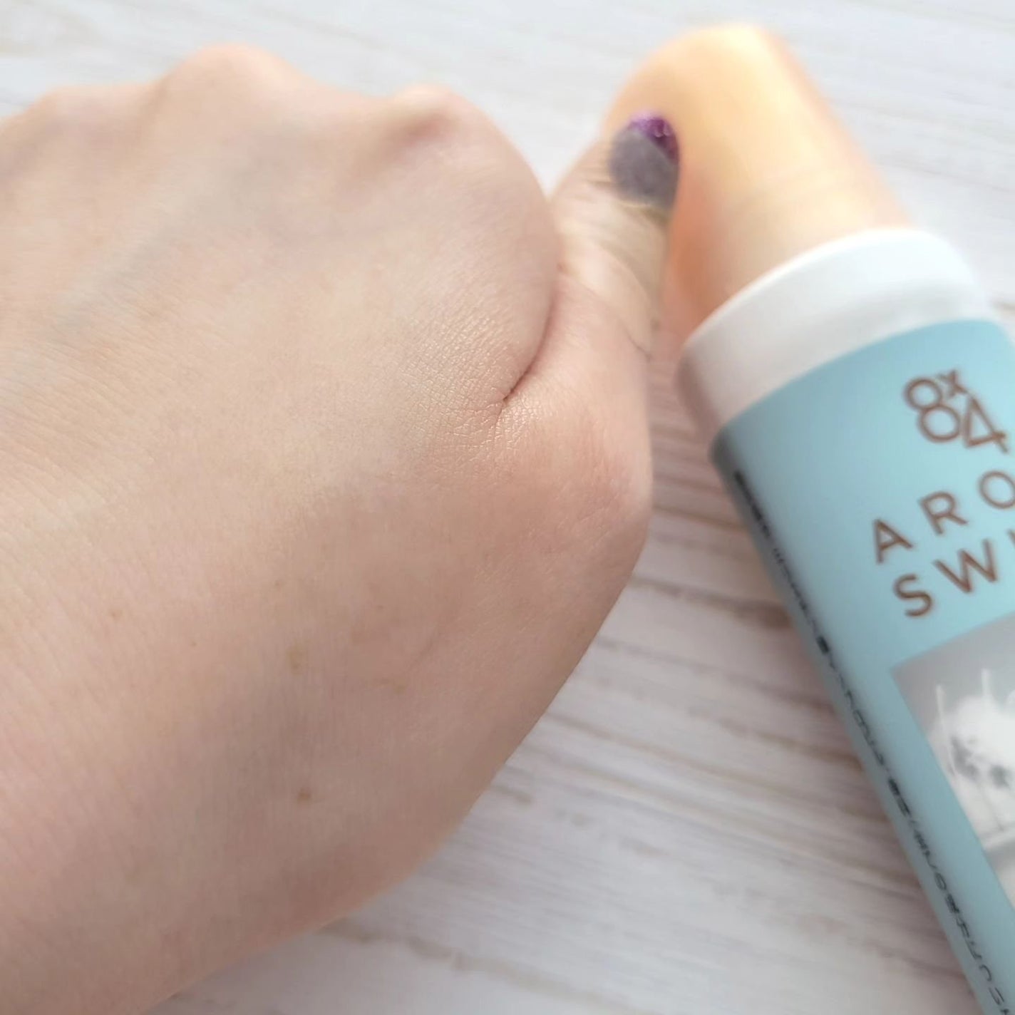 8x4 アロマスイッチ ロールオン アイランドブロッサムの香り/8x4/デオドラント・制汗剤を使ったクチコミ(4枚目)