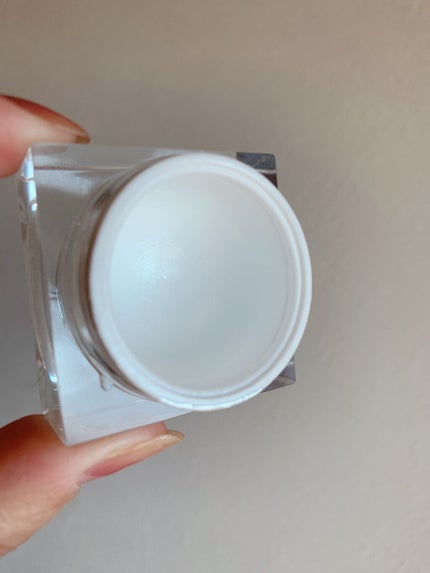 エッセンスハーブバームクリーム/MiMC/フェイスバームを使ったクチコミ(2枚目)