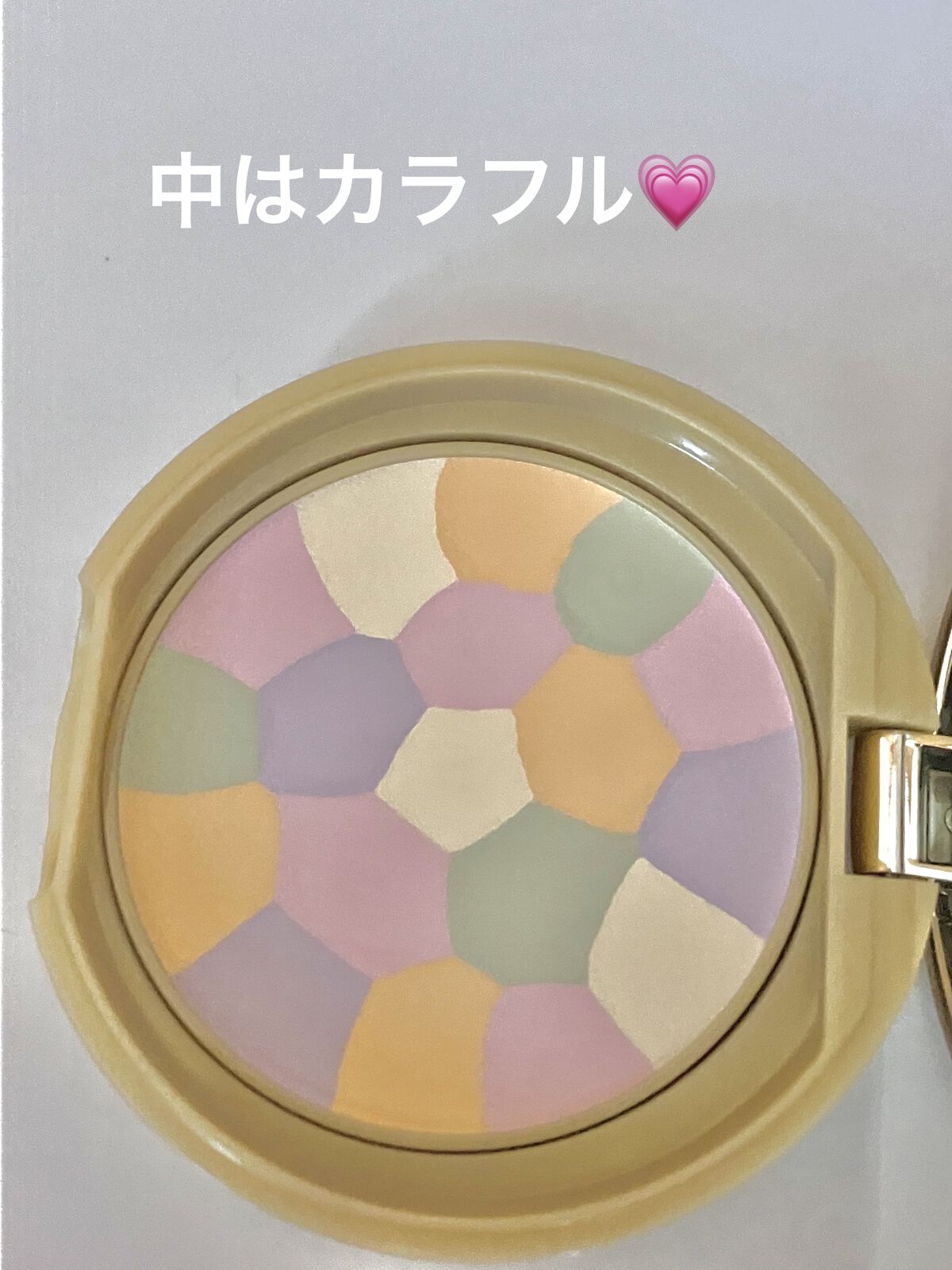 マシュマロフィニッシュパウダー　～Abloom～/キャンメイク/プレストパウダーを使ったクチコミ（3枚目）