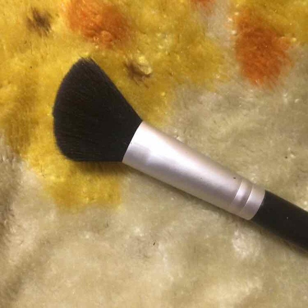 ファンデーションブラシ　No.6/DAISO/メイクブラシを使ったクチコミ（1枚目）