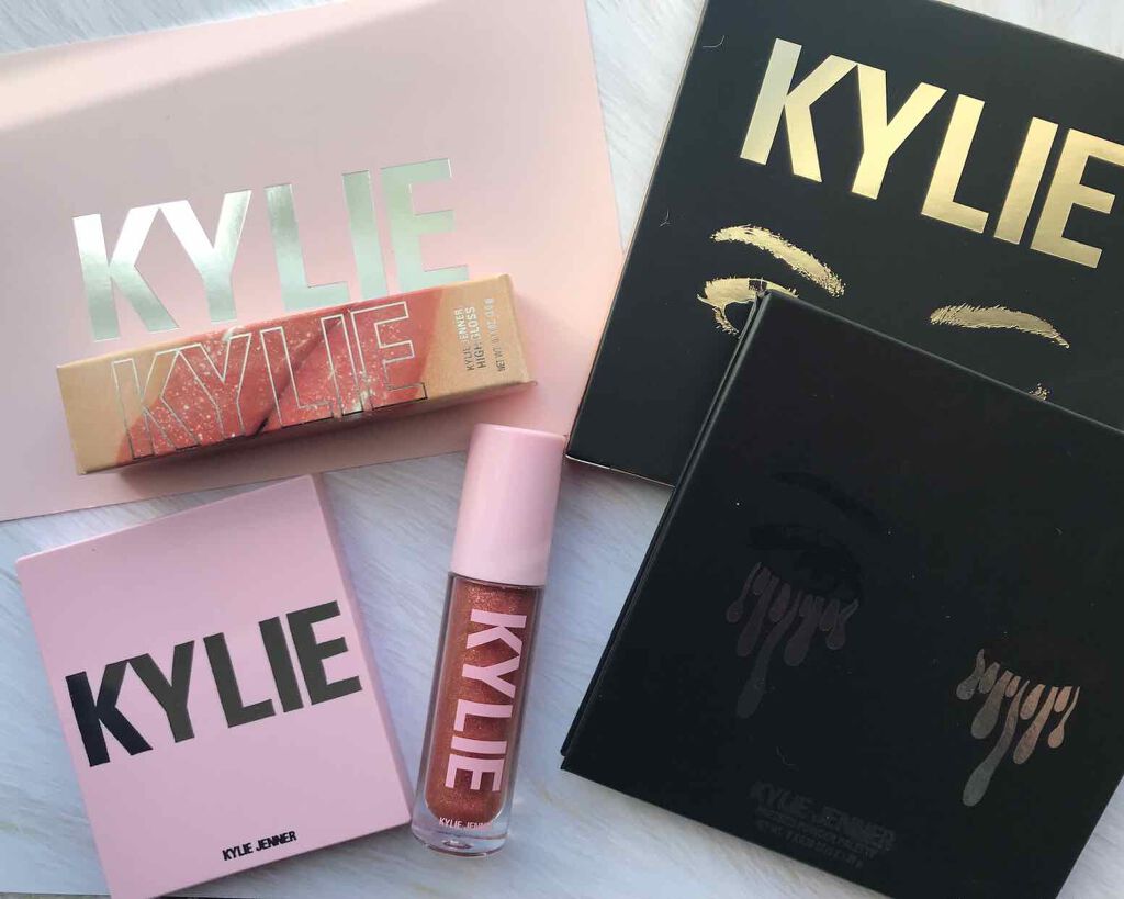 ℳ on LIPS 「ついにカイリーコスメティックス購入💓2年前からずーーーーーっと..」(1枚目)