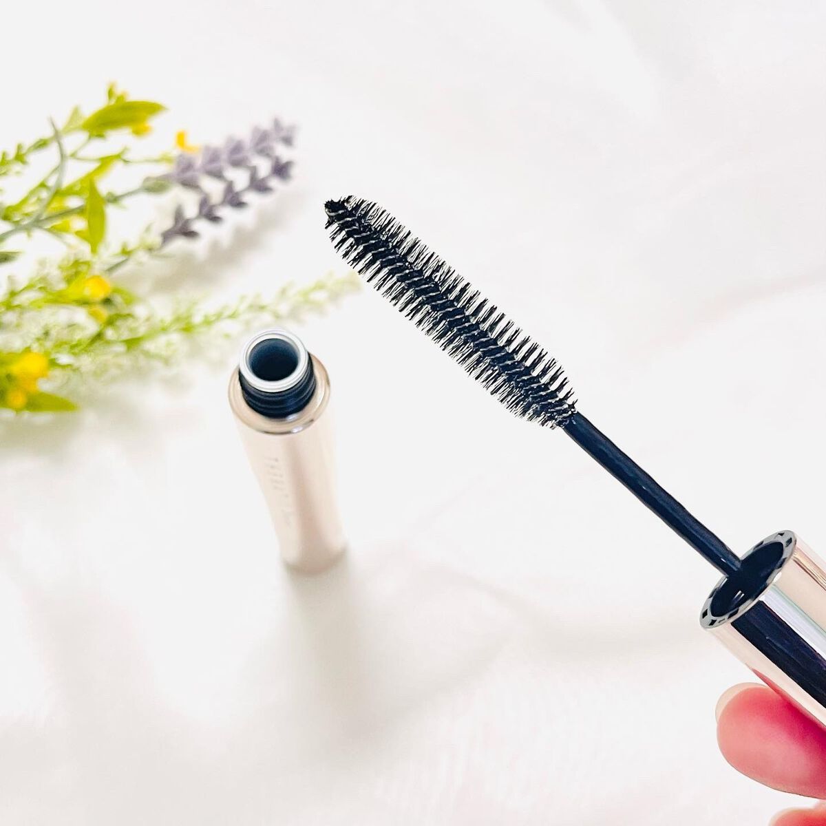 ドリーミー マトメイク スティック ナチュラル/THERATIS/ヘアジェルを使ったクチコミ（2枚目）