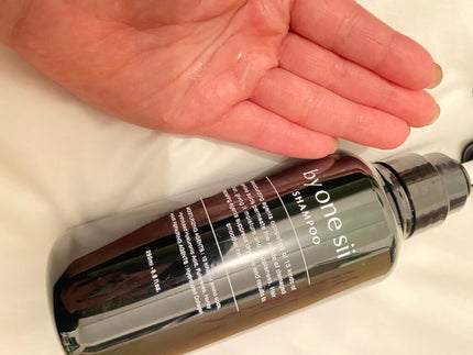 by one sii ピュアアミノシャンプーのクチコミ「by one sii MOISTURIZE アミノシャンプー
使ってみた感じを簡単に書きたい.....」(2枚目)