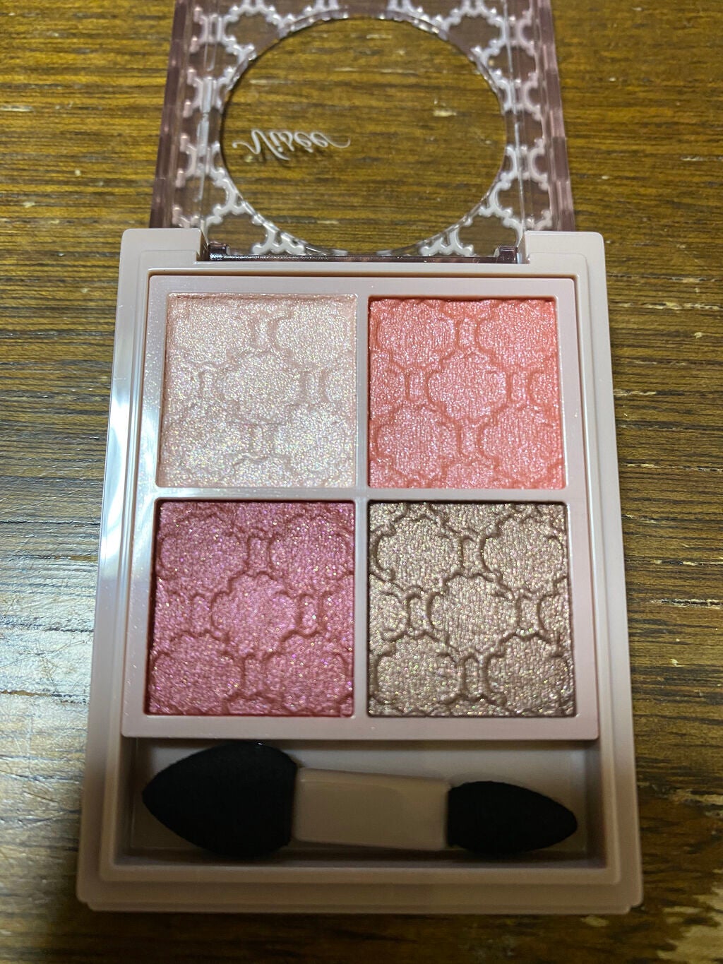 グロッシーリッチ アイズ N/Visée/アイシャドウパレットを使ったクチコミ(3枚目)