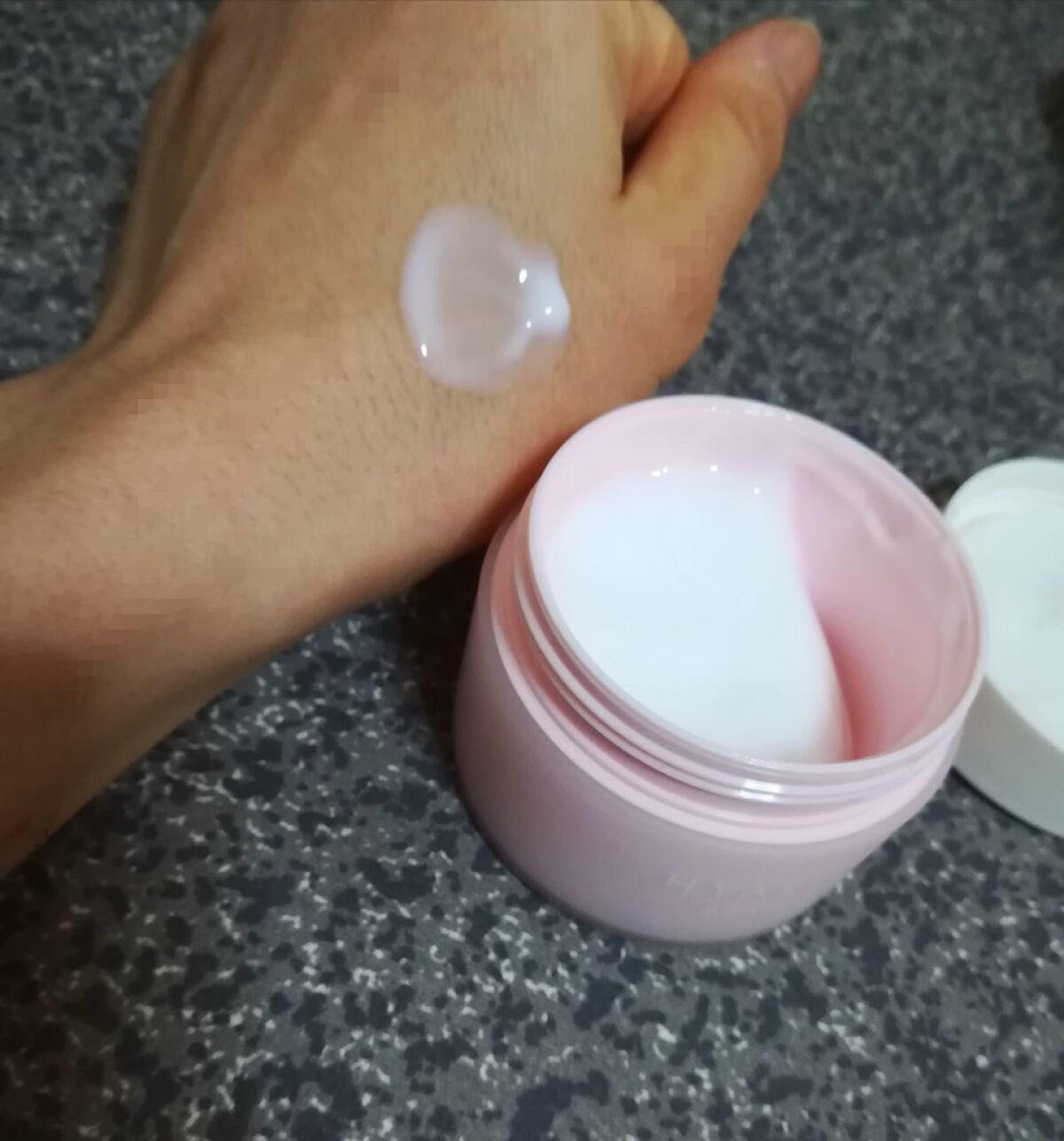 ヒアロワン/キユートピア/オールインワン化粧品を使ったクチコミ（3枚目）