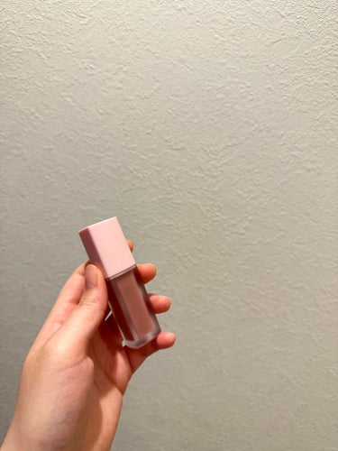 【リップ収集家💄特集⑦】


🌟Merrymonde　ミルクハート
ティントリップアンドチーク
ミュートミルク



だいぶラブリーなパッケージで
私のキャラではない、、（笑）


が、TikTokで見