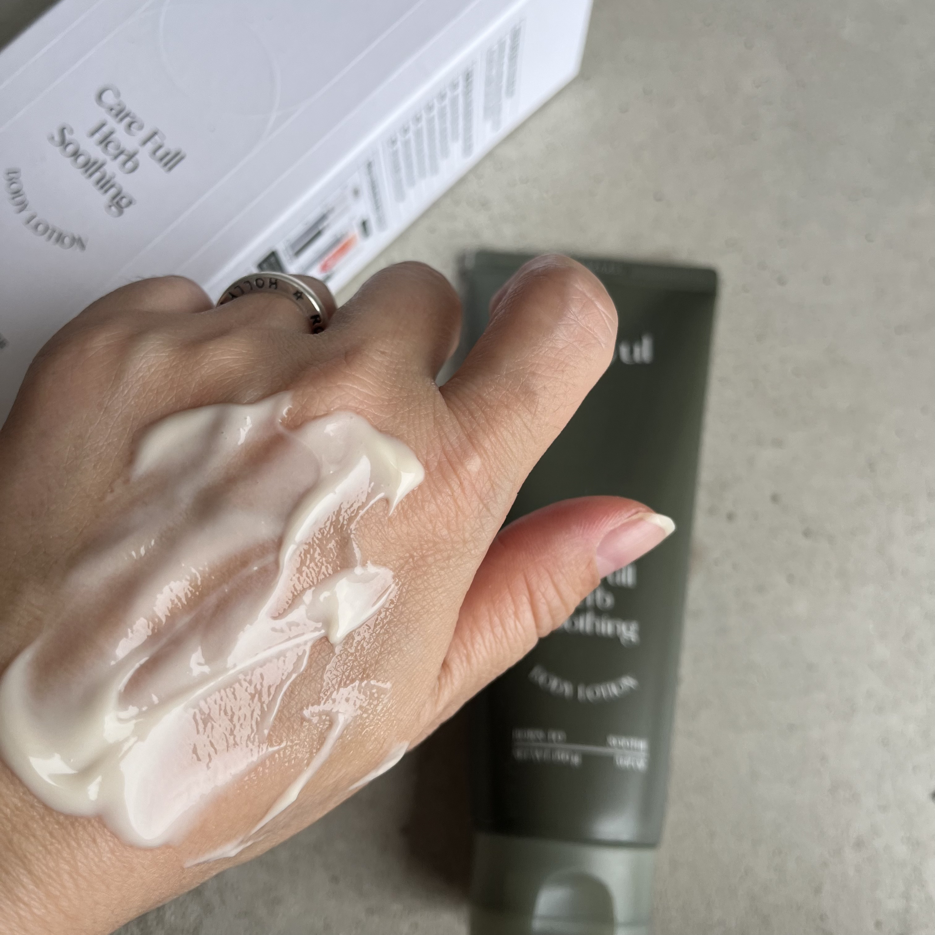 ケアフルハーブ スージングボディローション/EUNYUL/ボディローションを使ったクチコミ（3枚目）