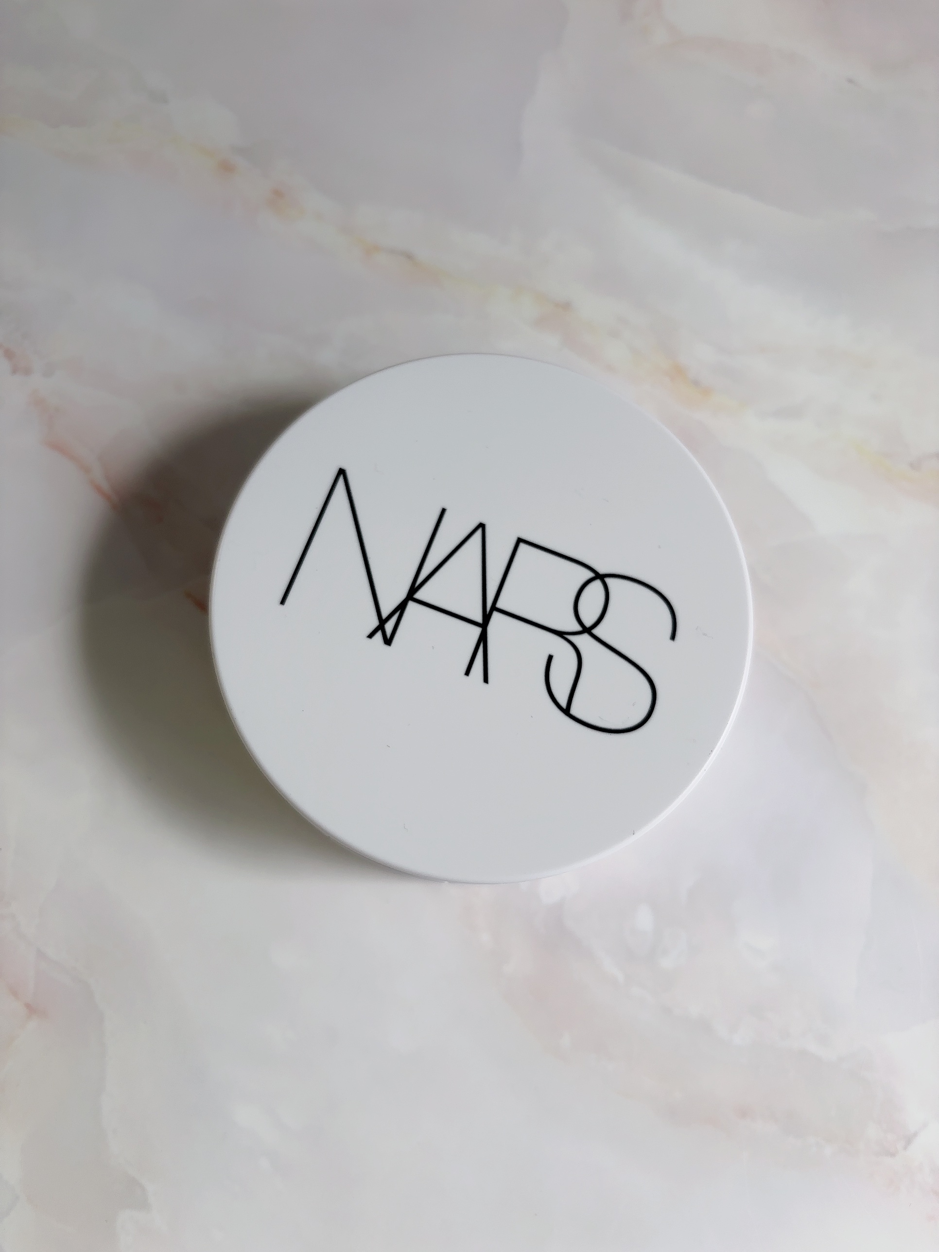 NARS ライトリフレクティング セラムクッション ファンデーション/NARS/クッションファンデーションを使ったクチコミ（2枚目）
