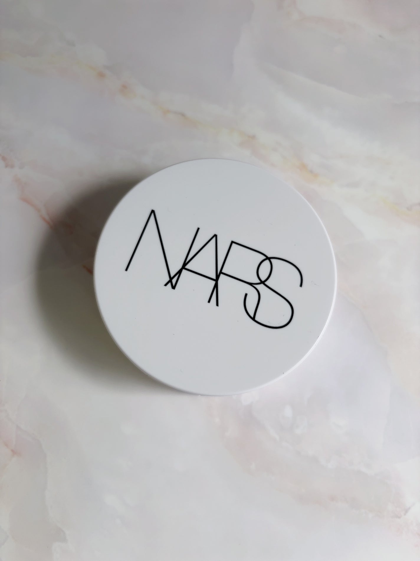 NARS ライトリフレクティング セラムクッション ファンデーション/NARS/クッションファンデーションを使ったクチコミ(2枚目)