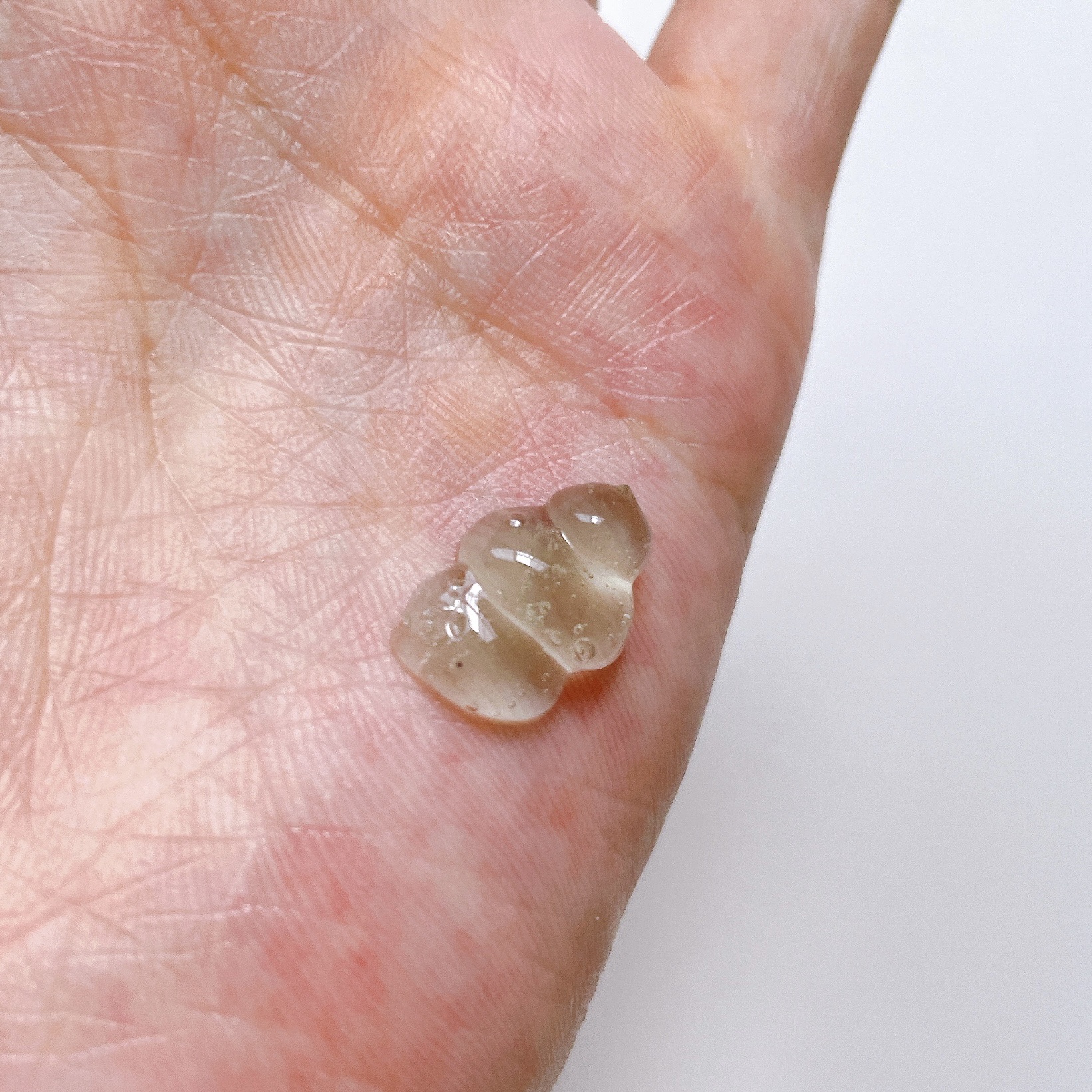 ポアセラショットエクソソームスピキュールセラム＆ ミニマイザー美顔/MEDITHERAPY/美容液を使ったクチコミ（3枚目）