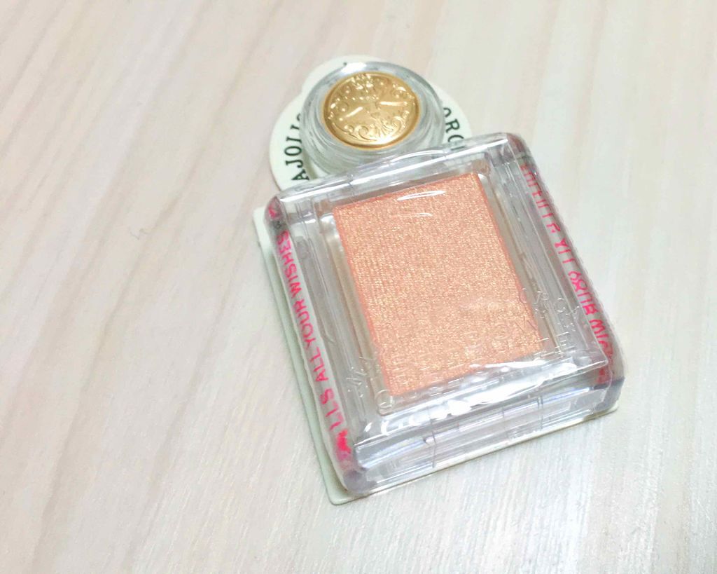 シャドーカスタマイズ/MAJOLICA MAJORCA/単色アイシャドウを使ったクチコミ(1枚目)