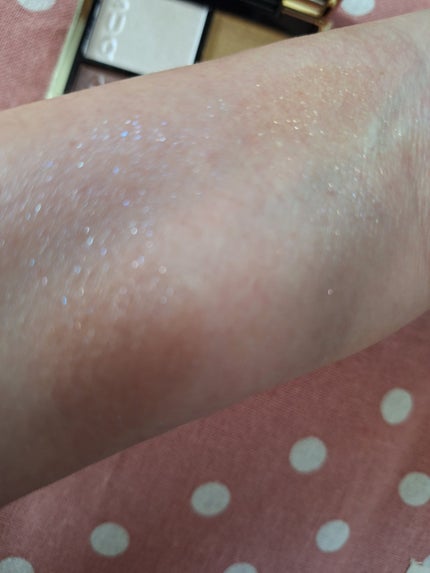 シグニチャー カラー アイズ/SUQQU/アイシャドウパレットを使ったクチコミ(2枚目)