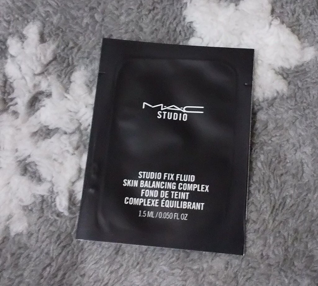 スタジオフィックス フルイッド SPF 15/M・A・C/リキッドファンデーションを使ったクチコミ(1枚目)