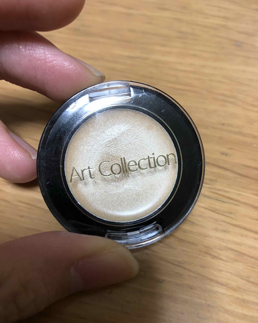 AT グロッシーアイシャドウ/セリア/ジェル・クリームアイシャドウを使ったクチコミ(2枚目)