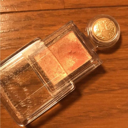 シャドーカスタマイズ/MAJOLICA MAJORCA/単色アイシャドウを使ったクチコミ(1枚目)