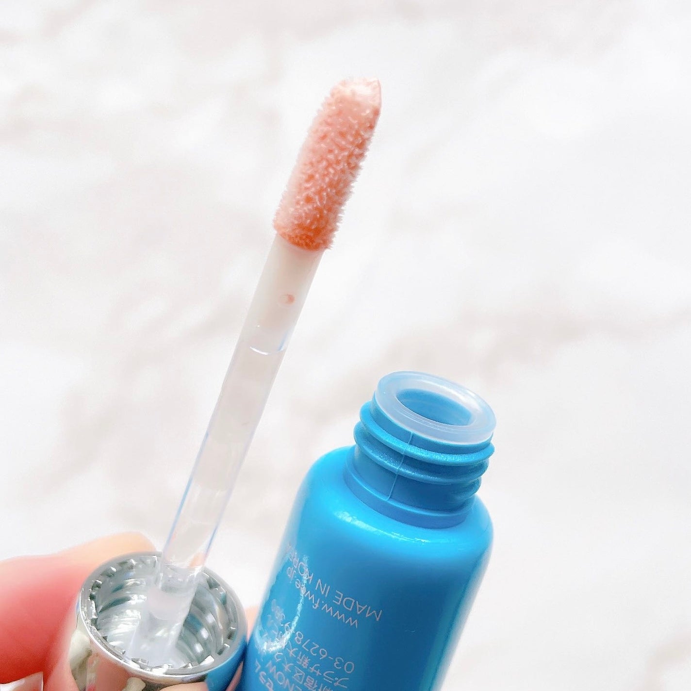 フィー ワンミニッツレディ リップセラム/fwee/リップ美容液を使ったクチコミ(4枚目)