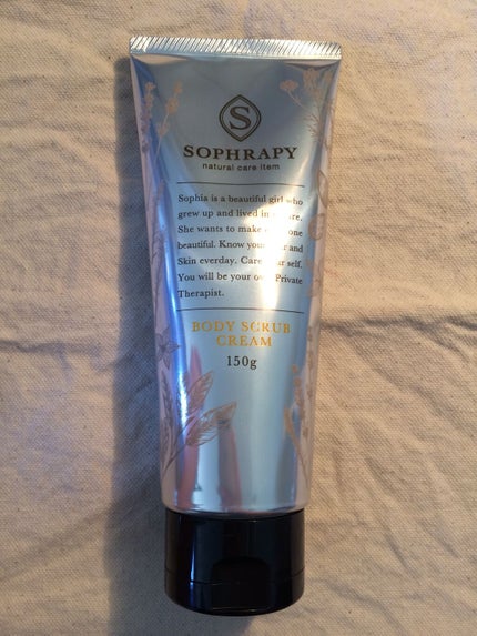 ナチュラル スムース ボディクリームスクラブ/ソフラフィー/ボディスクラブを使ったクチコミ(1枚目)