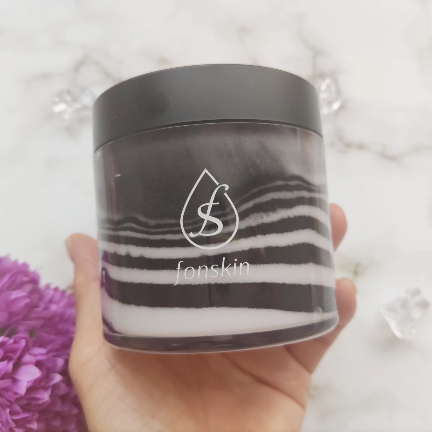 ソルシアボディスクラブ/fonskin/ボディスクラブを使ったクチコミ（2枚目）