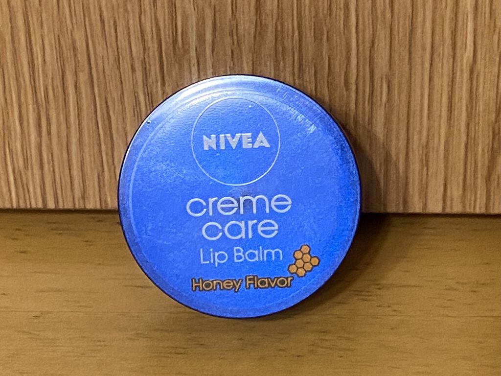 ニベア クリームケア リップバーム はちみつの香り/ニベア/リップケアを使ったクチコミ（1枚目）