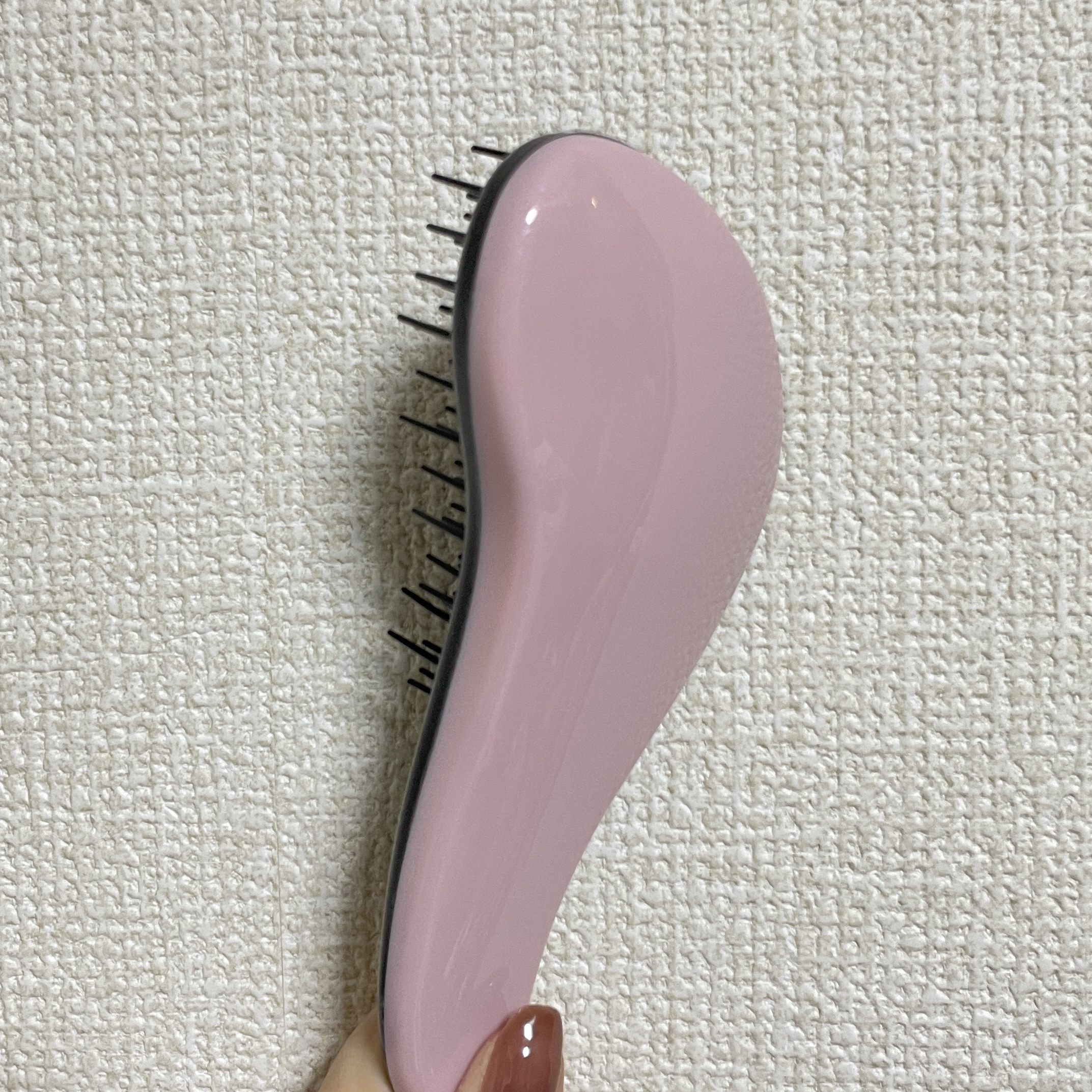 立体ヘアブラシ（コンパクト）/DAISO/ヘアブラシを使ったクチコミ（3枚目）