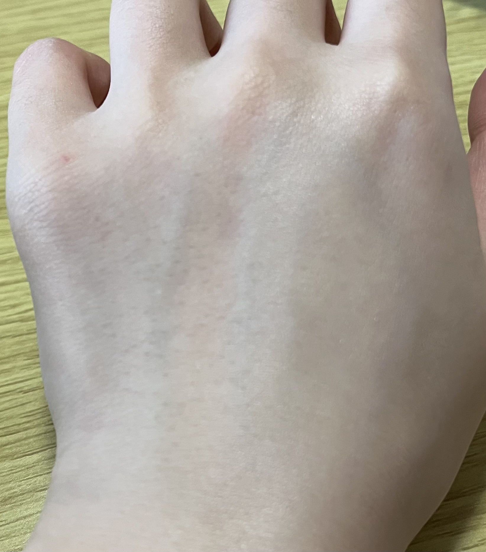 モイスチャーフィットクッション/hadaha/クッションファンデーションを使ったクチコミ（1枚目）