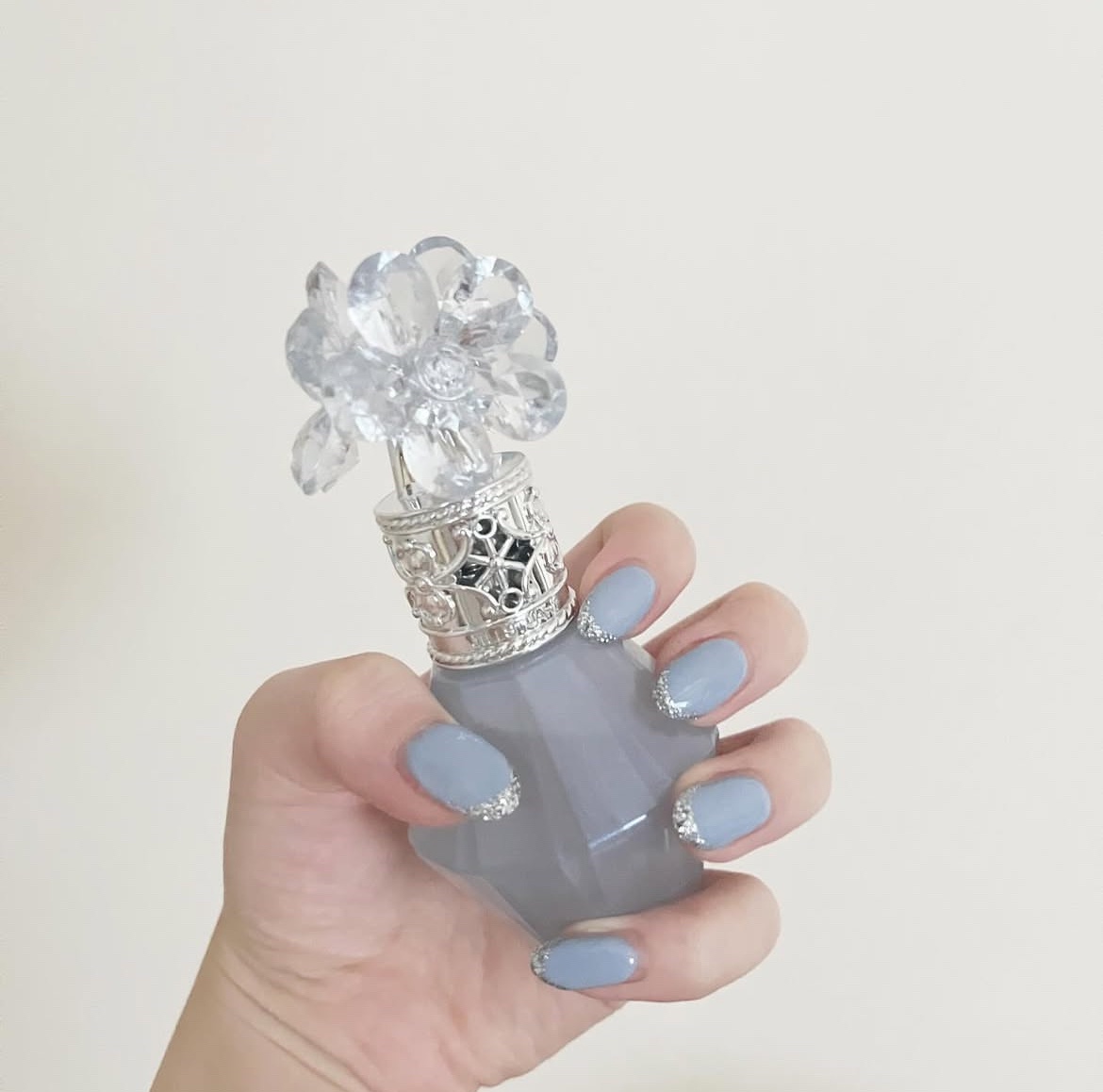 ジルスチュアート クリスタルブルーム サムシングピュアブルー  パフュームドヘアミスト/JILL STUART/香水(レディース)を使ったクチコミ（1枚目）