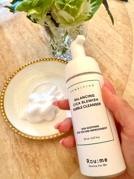 バランシングシカブレミッシュバブルクレンザー/Roume/泡洗顔を使ったクチコミ(4枚目)