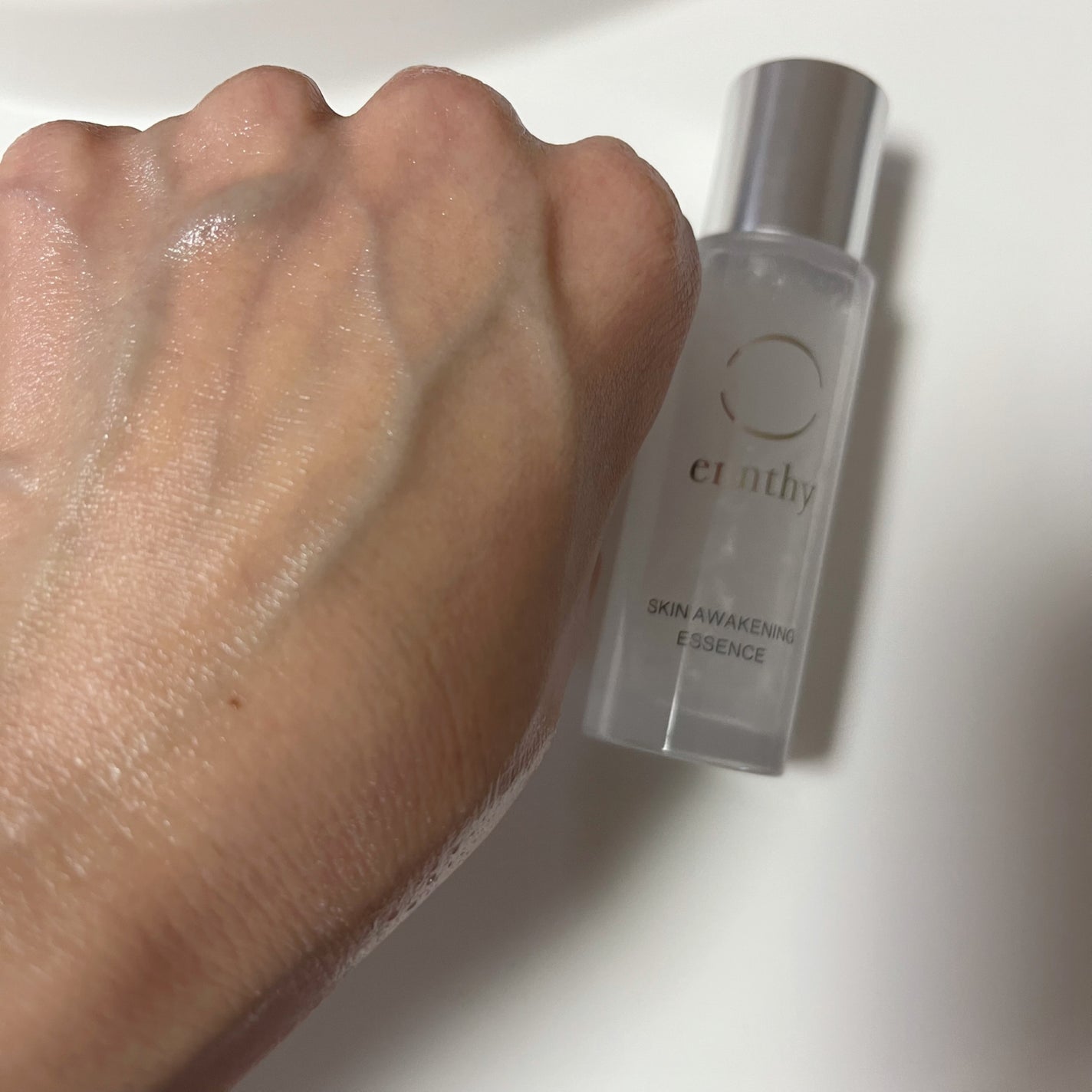 スキンアウェイクニングエッセンス/ennthy/美容液を使ったクチコミ(3枚目)