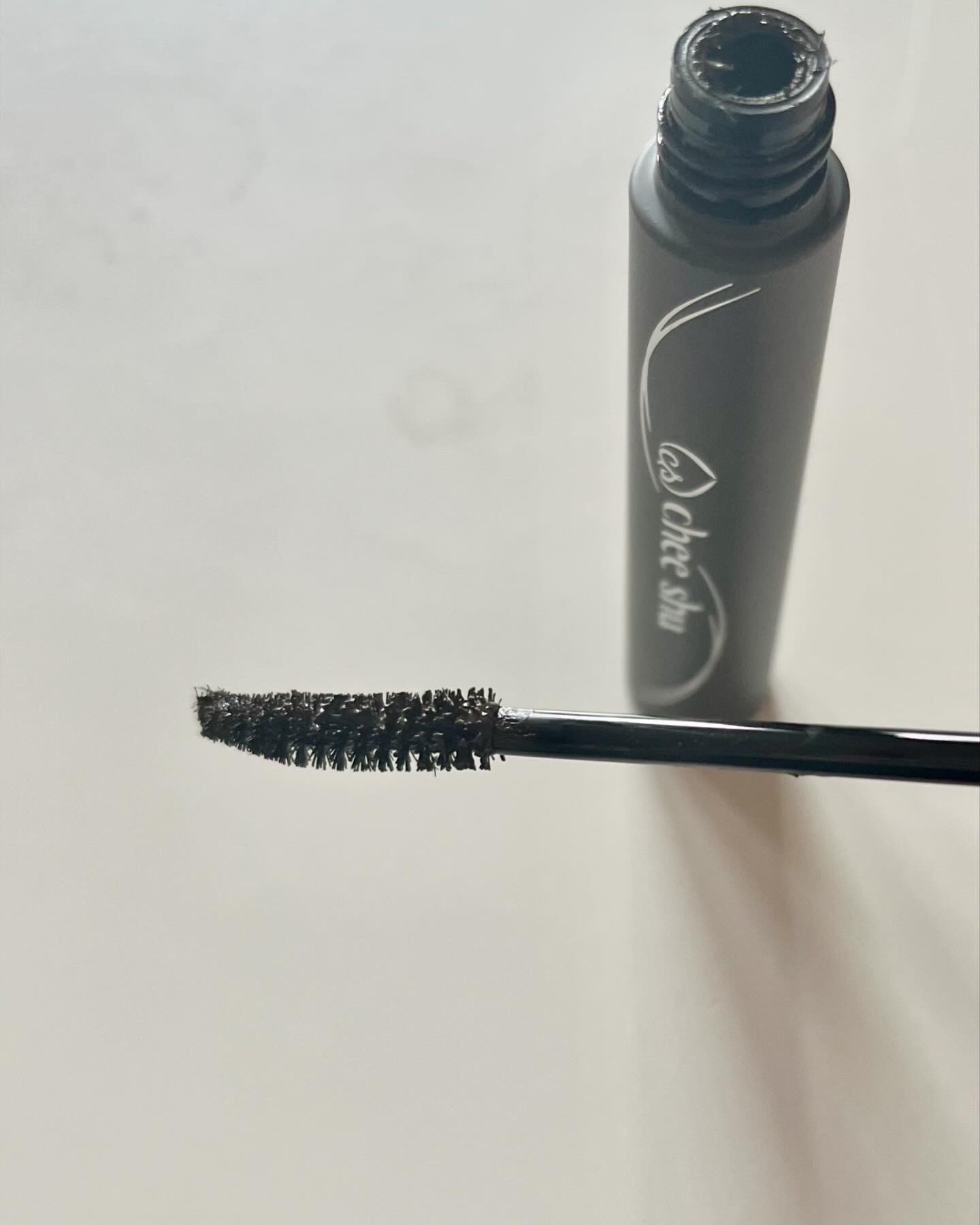 ヌーディズムマスカラ 02 ニュアンスアッシュ(アッシュ)/chee shu/マスカラを使ったクチコミ（2枚目）