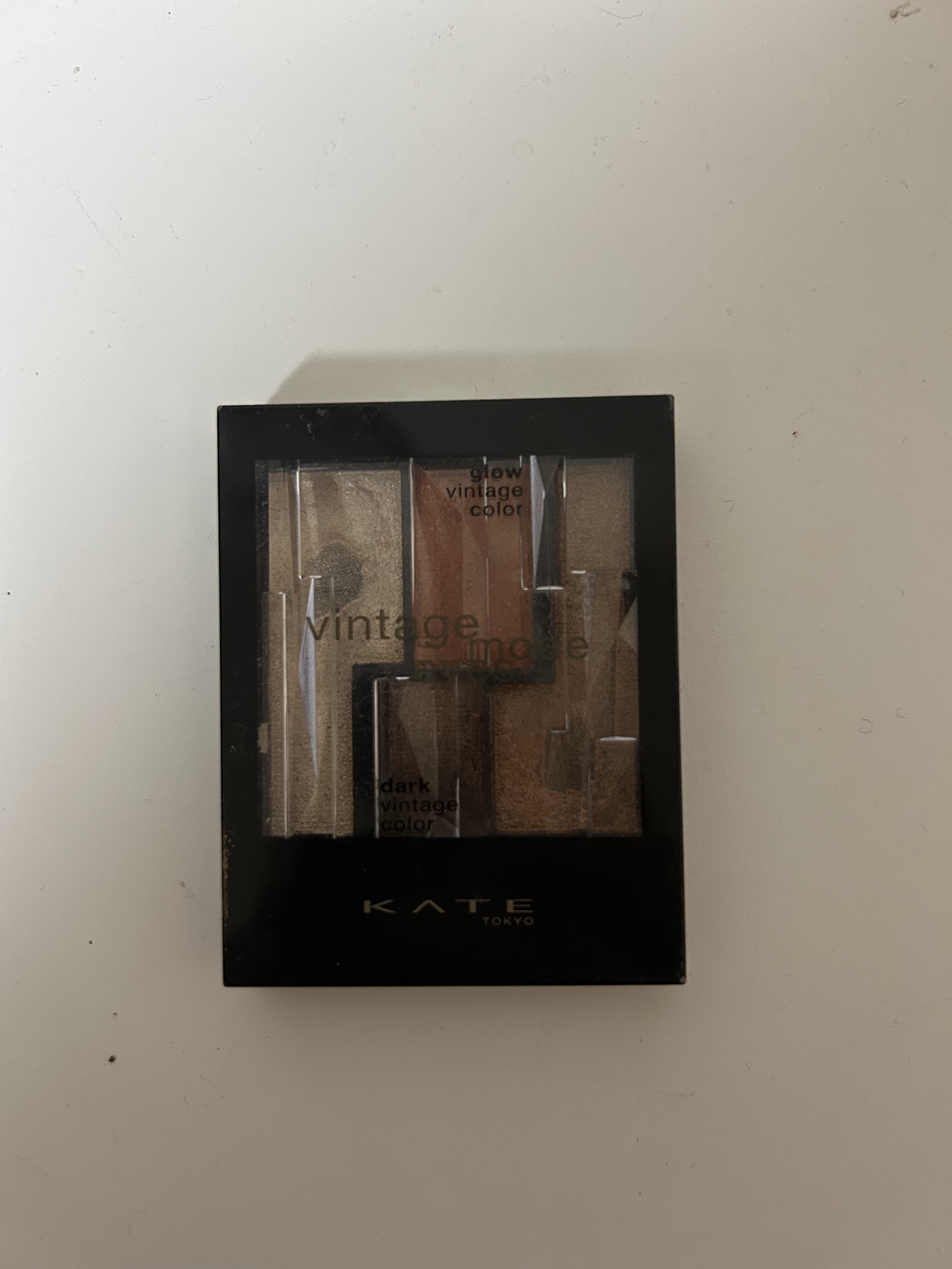 ヴィンテージモードアイズ/KATE/アイシャドウパレットを使ったクチコミ（1枚目）