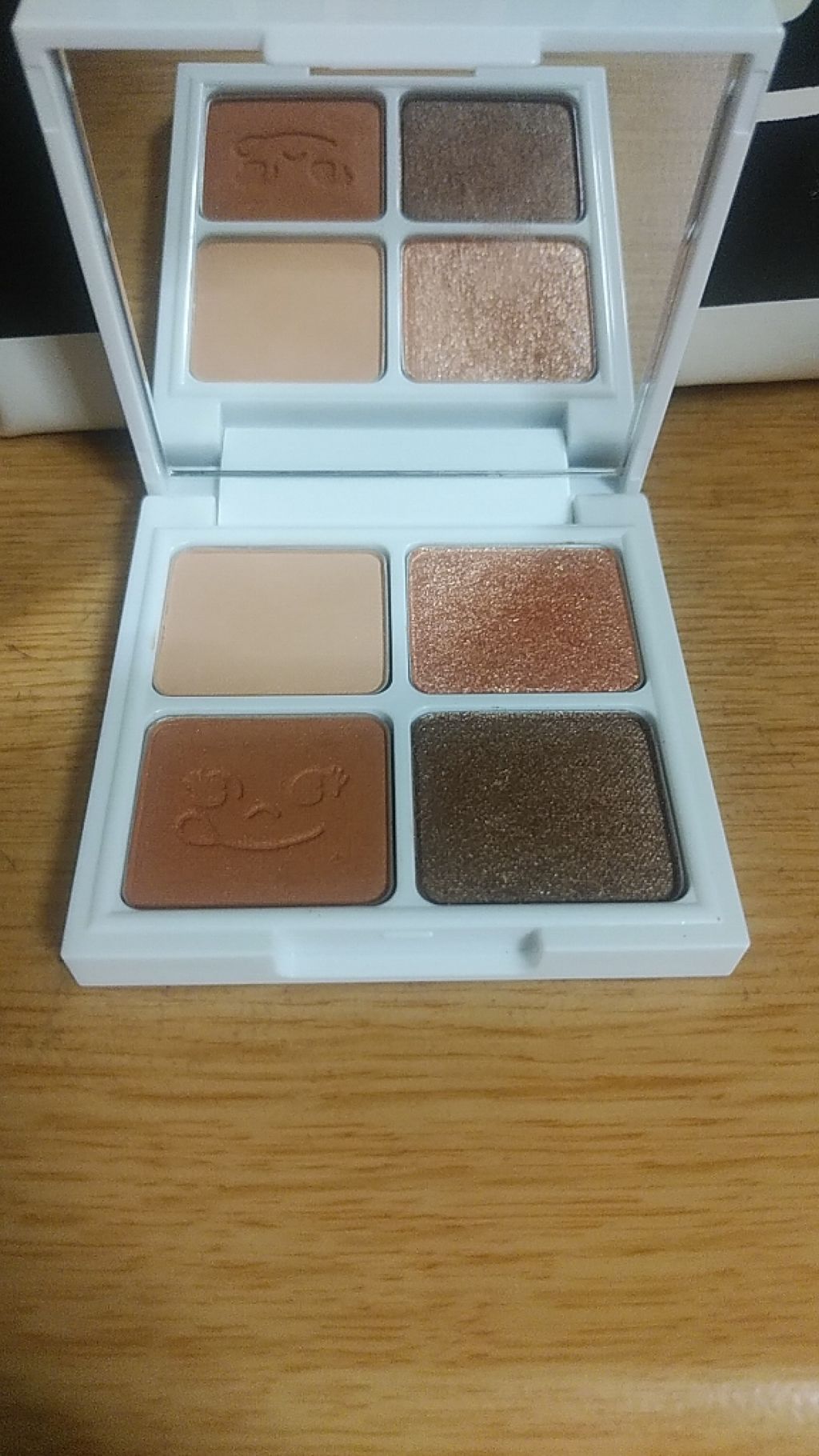 パウダリースキンメイカー/KATE/リキッドファンデーションを使ったクチコミ（2枚目）