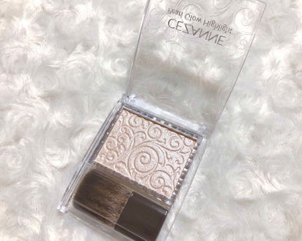 パールグロウハイライト/CEZANNE/パウダーハイライトを使ったクチコミ(1枚目)