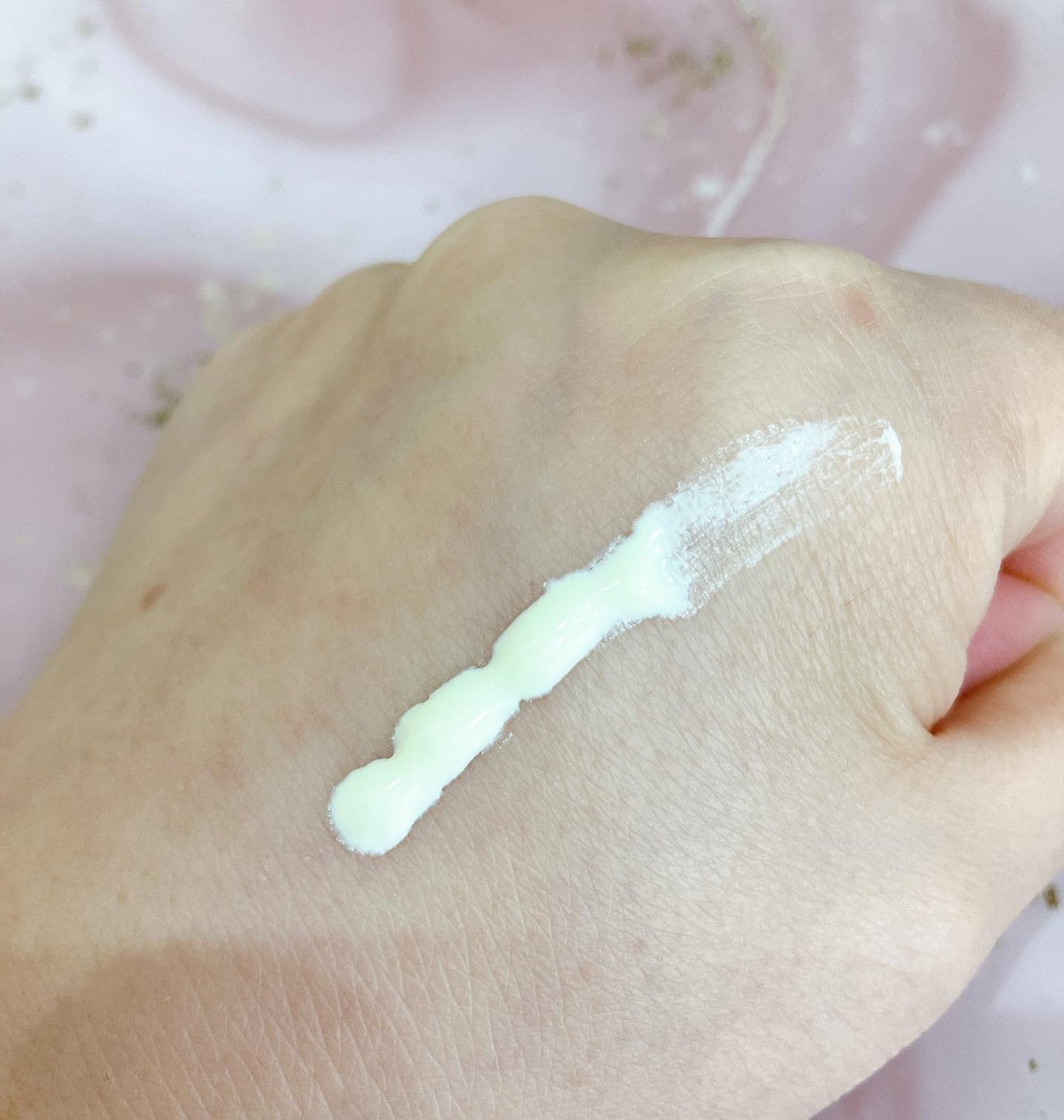 トーンアップUV エッセンス/サンカット®/日焼け止めローションを使ったクチコミ(3枚目)