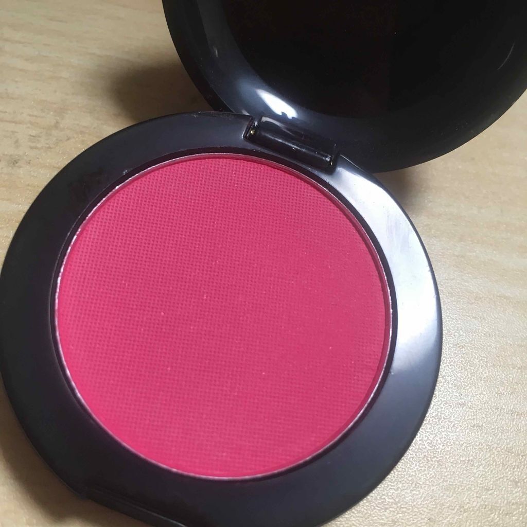 チークカラー ベル  ストーリーコレクション/ディズニーストア/パウダーチークを使ったクチコミ（3枚目）