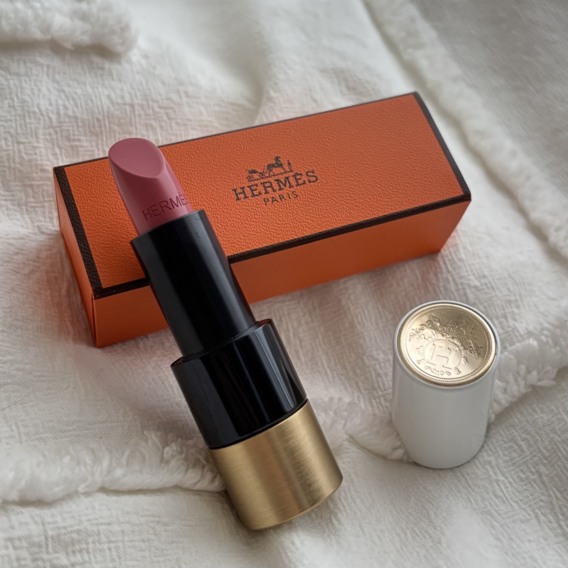 〈ルージュ・エルメス〉 ルージュ ア レーヴル サティネ/エルメス/口紅を使ったクチコミ（1枚目）