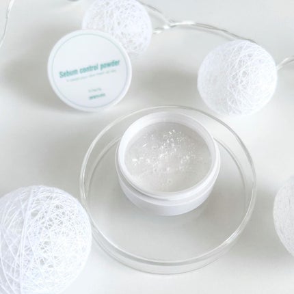 アニューム セバム コントロール パウダー/saat insight/ルースパウダーを使ったクチコミ(3枚目)