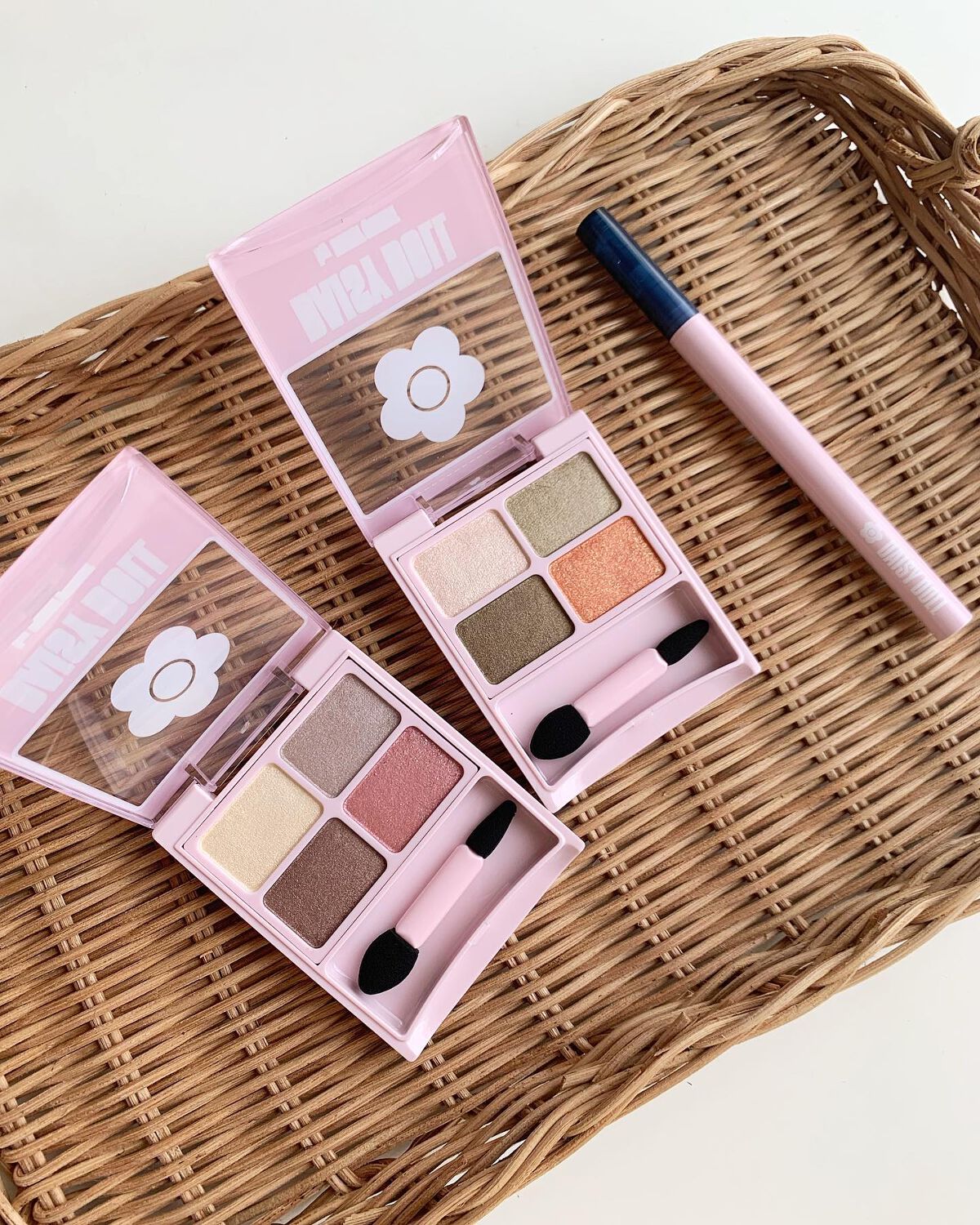 ロング ラスティング アイライナー/DAISY DOLL by MARY QUANT/リキッドアイライナーを使ったクチコミ（1枚目）