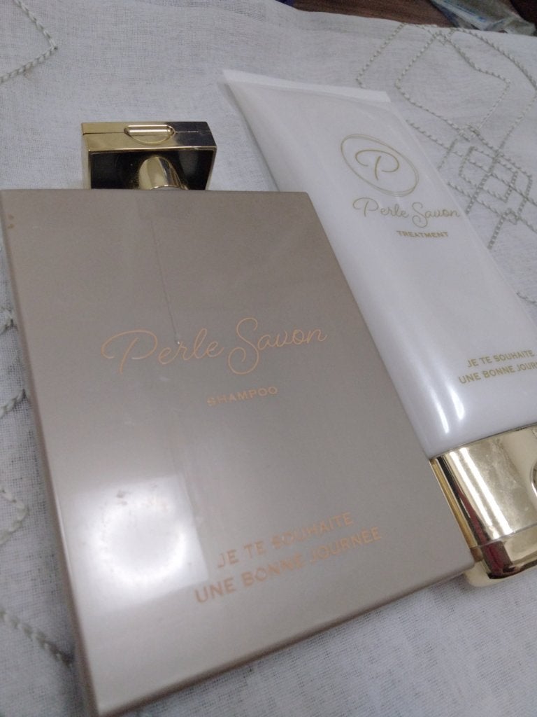 Spica on LIPS 「篠原涼子さんプロデュースの高級シャンプーをお試しに取り寄せてみ..」(1枚目)