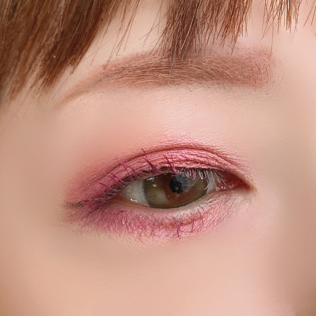 セルヴォーク ヴォランタリー アイズ/Celvoke/単色アイシャドウを使ったクチコミ（2枚目）