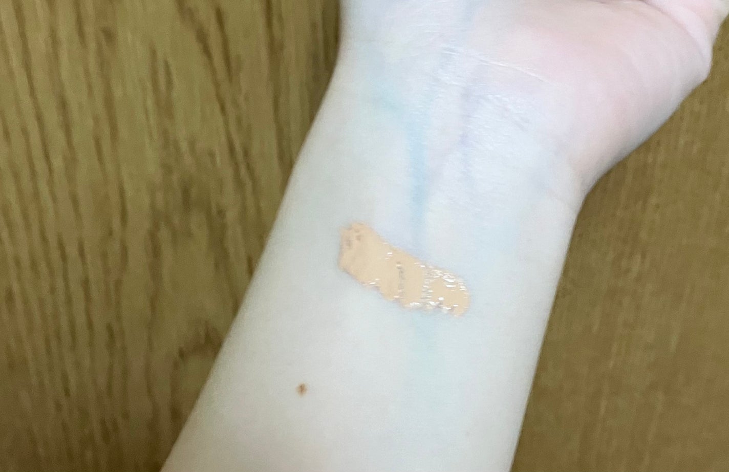 クラリティフロウリクイド/LUNASOL/リキッドファンデーションを使ったクチコミ(2枚目)