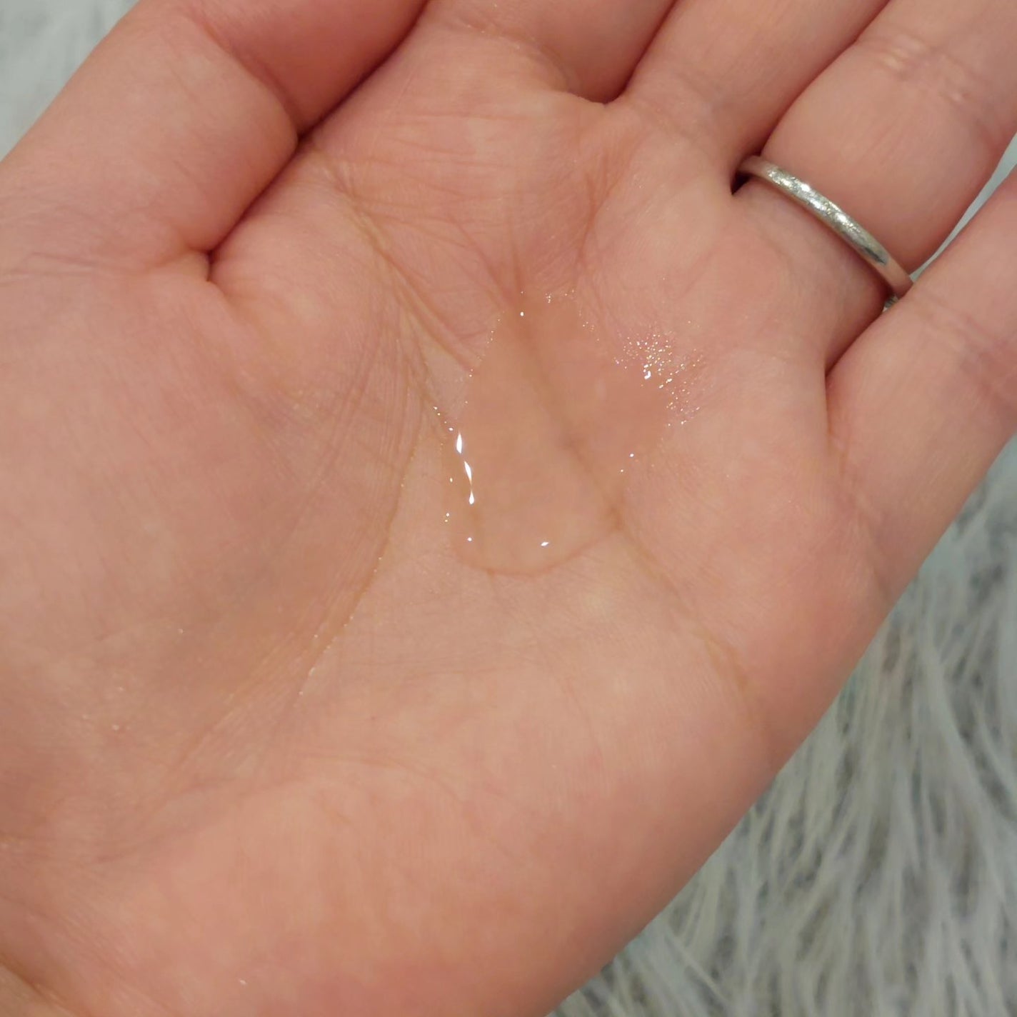 アクアヒアルロニックエッセンス/ロベクチン/化粧水を使ったクチコミ(4枚目)