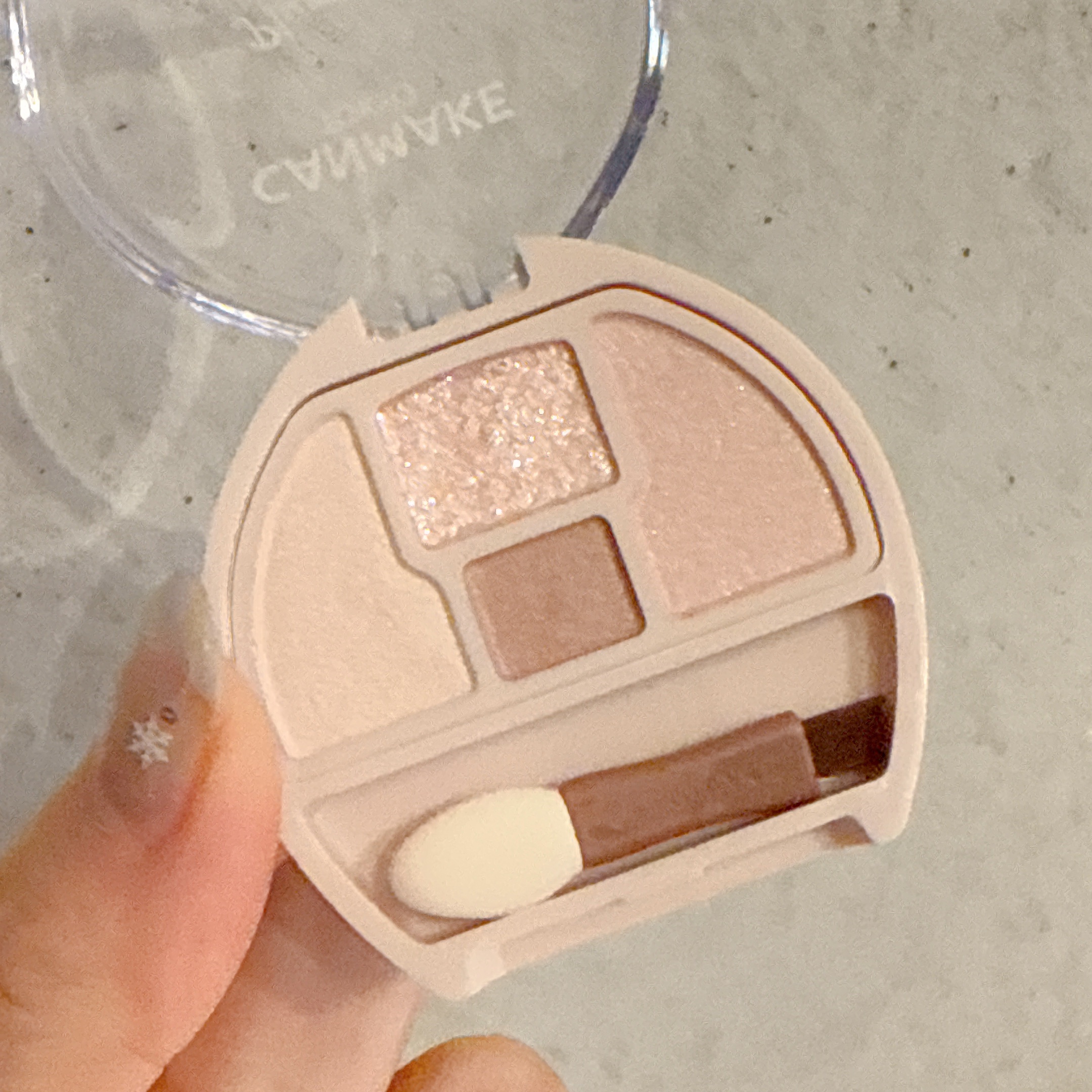 プランぷくコーデアイズ/キャンメイク/パウダーアイシャドウを使ったクチコミ（2枚目）